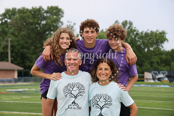 Family Portraits  (111)