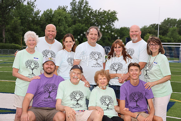 Family Portraits  (72)