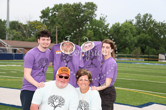 Family Portraits  (85)