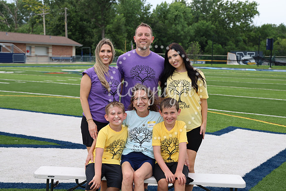 Family Portraits  (49)