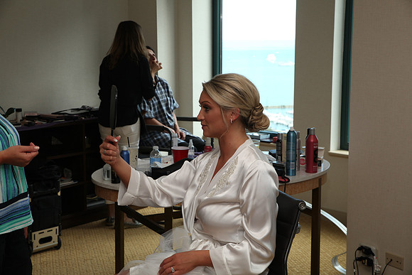 Girls Getting Ready (410)