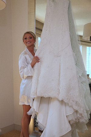 Girls Getting Ready (286)