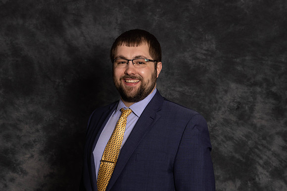 AY2A8101