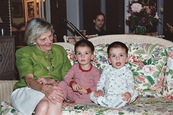 2004 (69)