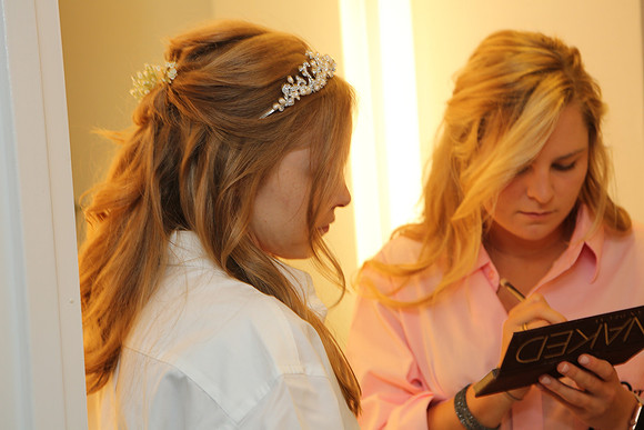Girls Getting Ready (56)