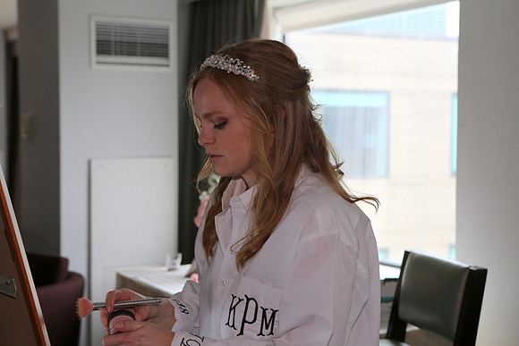Girls Getting Ready (92)