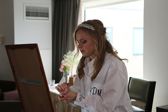 Girls Getting Ready (88)