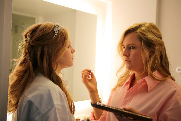 Girls Getting Ready (63)