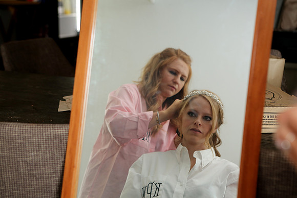 Girls Getting Ready (109)