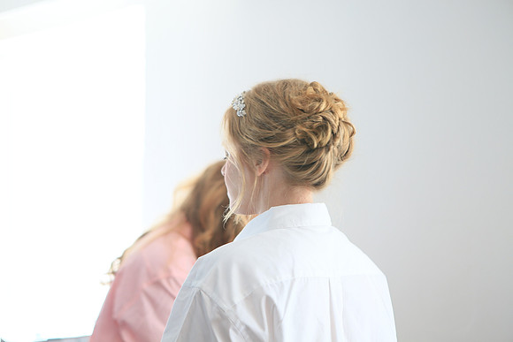 Girls Getting Ready (126)