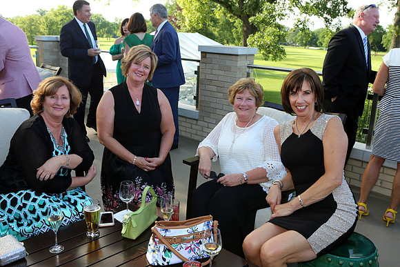 Cocktails on the Patio (40)