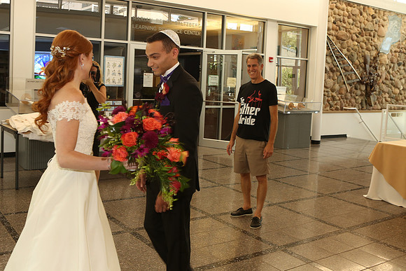 The 1st Peek (9)