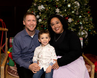 Christmas Tree Family Pictures