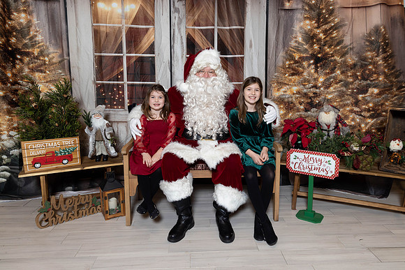 AY2A5929