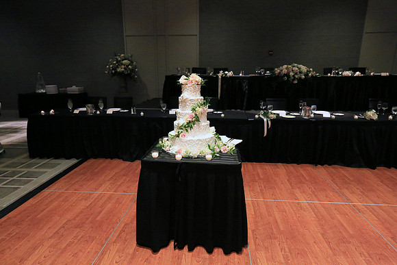 Wedding Cake (2)