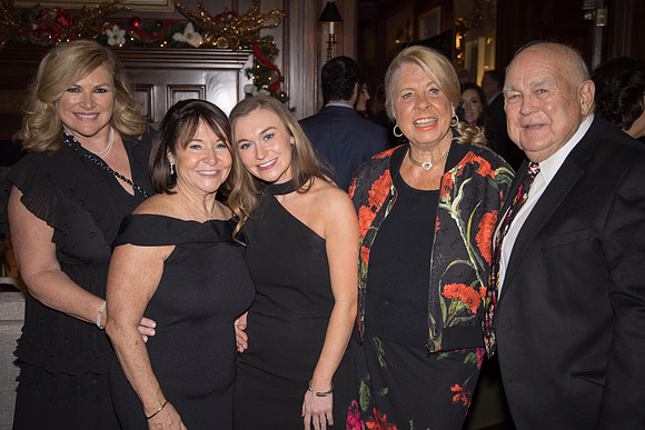 Murphys Holiday Party 2021_225