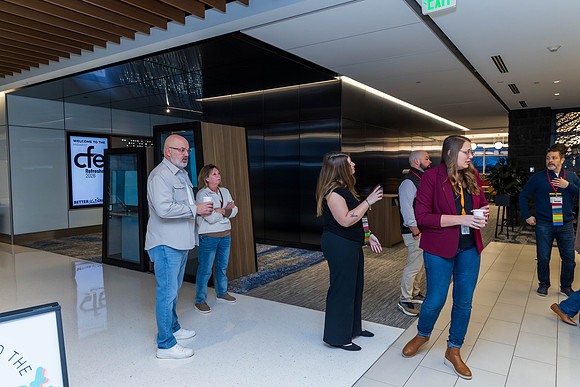 AY2A0463