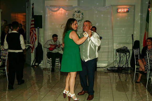 Dancing  (226)