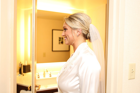 Girls Getting Ready (407)
