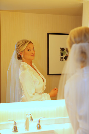 Girls Getting Ready (398)