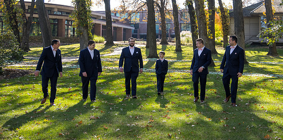 Guys Getting Ready_109