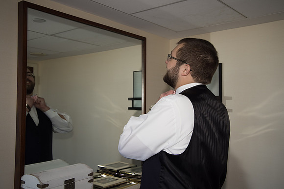 Guys Getting Ready_19