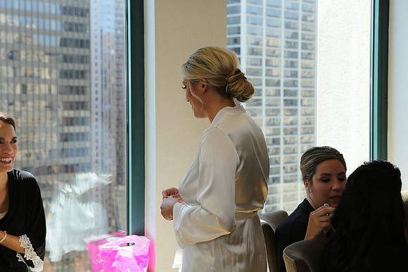 Girls Getting Ready (197)