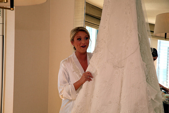 Girls Getting Ready (290)