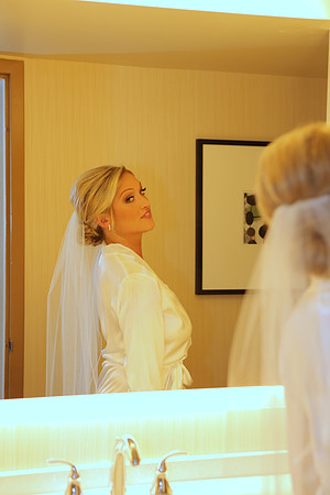 Girls Getting Ready (399)