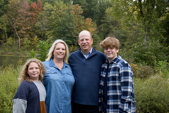 AY2A2382Monica's Family