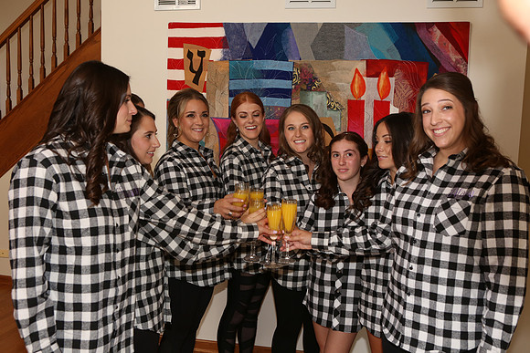 Girls in Checks (38)