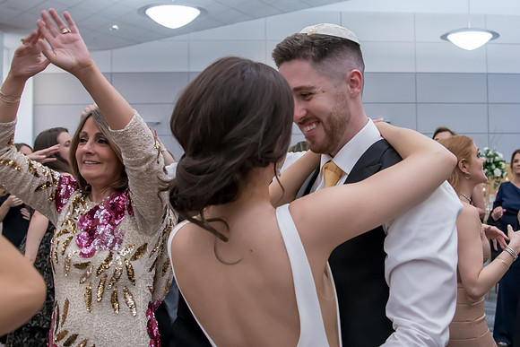 Dancing  (66)