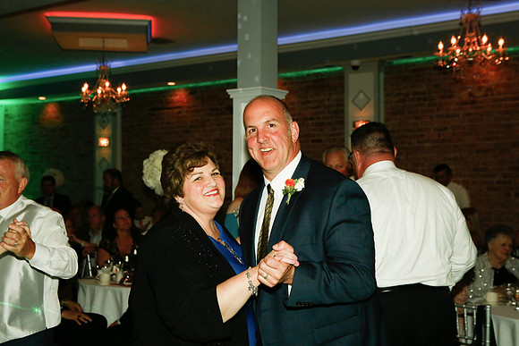 Dancing  (202)
