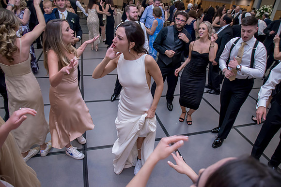 Dancing  (272)