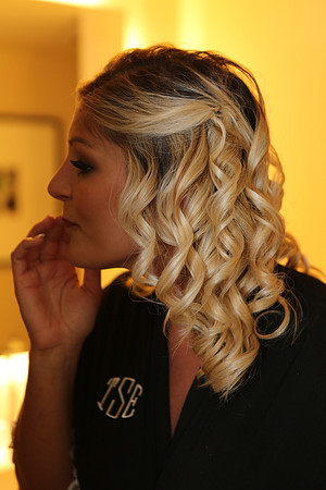 Girls Getting Ready (341)