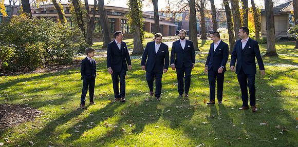 Guys Getting Ready_118