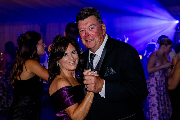 AY2A3836
