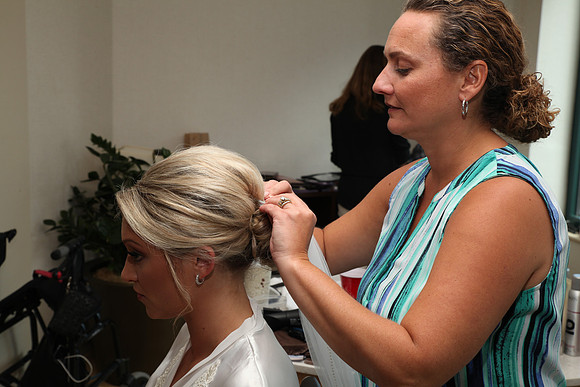 Girls Getting Ready (416)