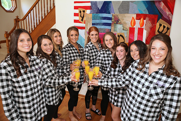 Girls in Checks (63)