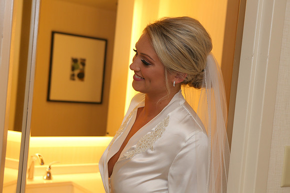 Girls Getting Ready (421)