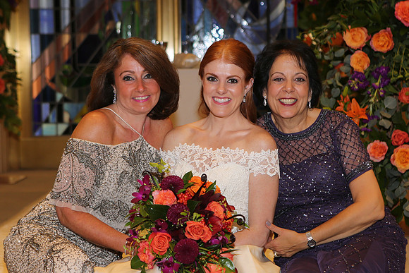 Family Portraits (101)