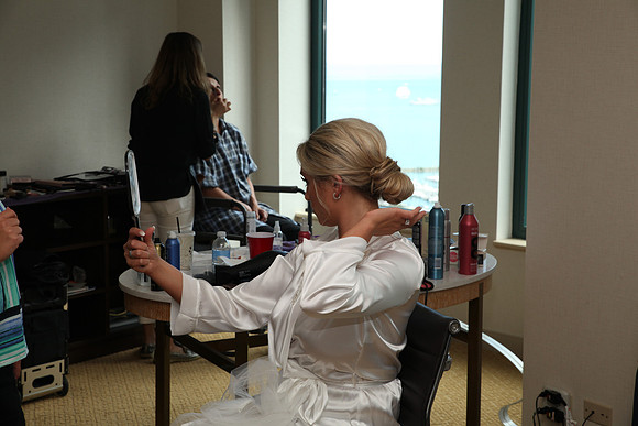 Girls Getting Ready (406)