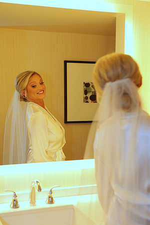 Girls Getting Ready (400)