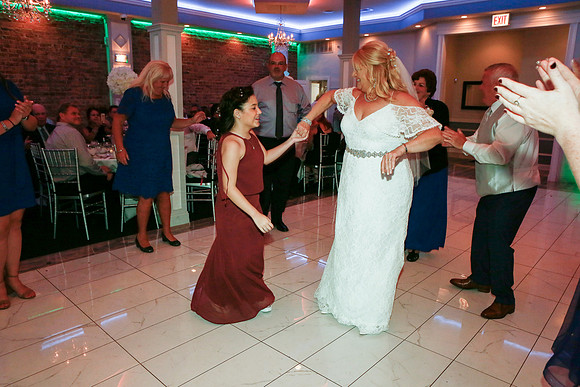 Dancing  (77)