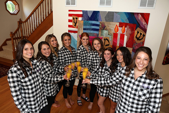 Girls in Checks (32)