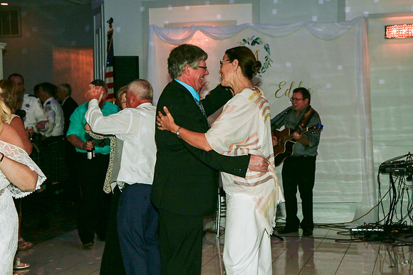 Dancing  (222)