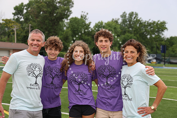 Family Portraits  (110)