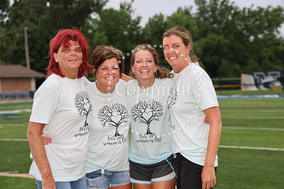 Family Portraits  (143)