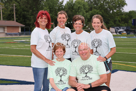 Family Portraits  (127)