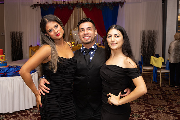 AY2A7702-127